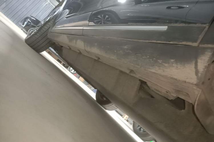 Used BYD Tang New Energy 2022 EV 730KM Luxury Model Left Side Sill