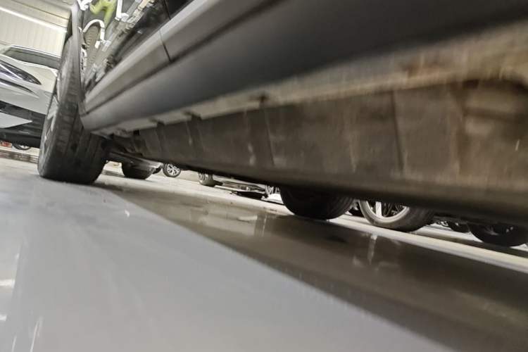 Used BYD Tang New Energy 2022 EV 600KM Luxury Model Left Side Sill