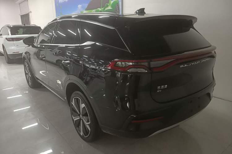 Used BYD Tang New Energy 2022 EV 730KM Luxury Model Rear Left 45 Deg