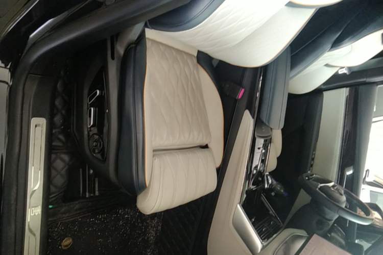 Used BYD Tang New Energy 2022 DM-p 215KM Four-Wheel Drive Flagship Model Right Front Seat