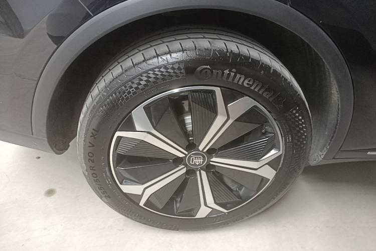 Used BYD Tang New Energy 2022 EV 730KM Luxury Model Right Rear Wheel Hub