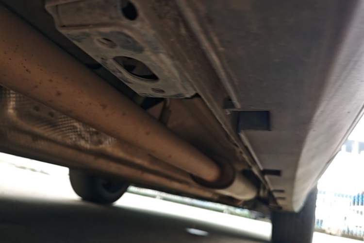 Used BYD Tang New Energy 2022 DM-p 215 km All-Wheel-Drive Deluxe Model Right Side Sill