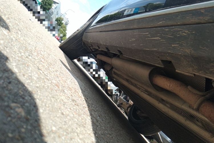 Used BYD Tang New Energy 2022 DM-p 215 km All-Wheel-Drive Deluxe Model Right Side Sill