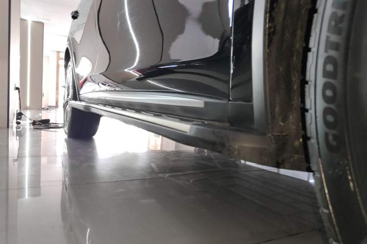 Used BYD Tang New Energy 2022 DM-p 215KM Four-Wheel Drive Flagship Model Right Side Sill