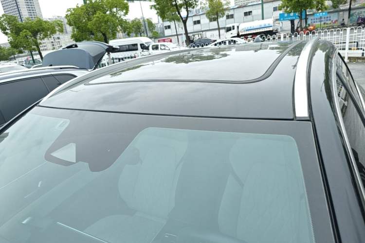 Used BYD Tang New Energy 2022 EV 730KM Luxury Model Roof