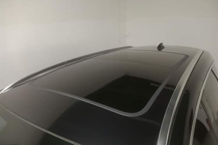 Used BYD Tang New Energy 2022 EV 730KM Luxury Model Roof