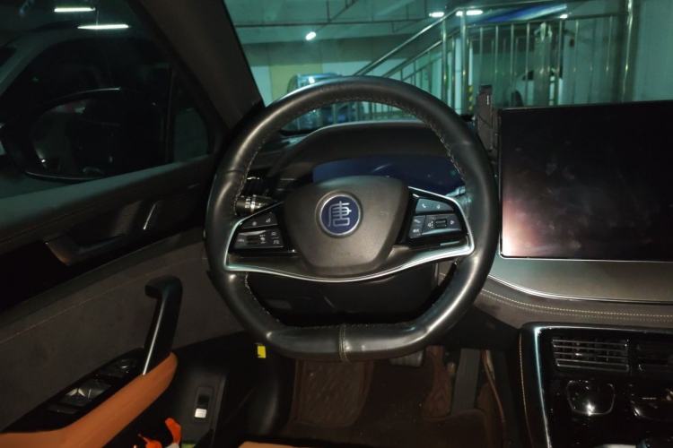 Used BYD Tang New Energy 2022 DM-p 215KM Four-Wheel Drive Flagship Model Steering Wheel