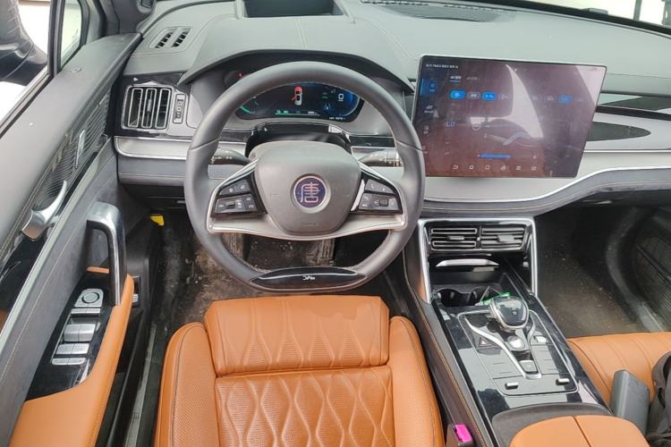 Used BYD Tang New Energy 2022 EV 730KM Luxury Model Steering Wheel