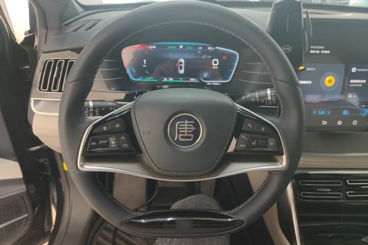 Used BYD Tang New Energy 2022 EV 635 km All-Wheel-Drive Flagship Model Steering Wheel