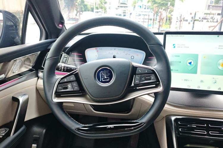 Used BYD Tang New Energy 2022 DM-p 215KM Four-Wheel Drive Flagship Model Steering Wheel