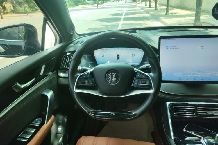 Used BYD Tang New Energy 2022 DM-p 215KM Four-Wheel Drive Flagship Model Steering Wheel