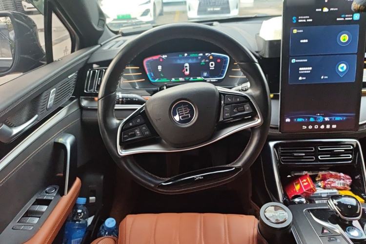 Used BYD Tang New Energy 2022 DM-p 215KM Four-Wheel Drive Flagship Model Steering Wheel