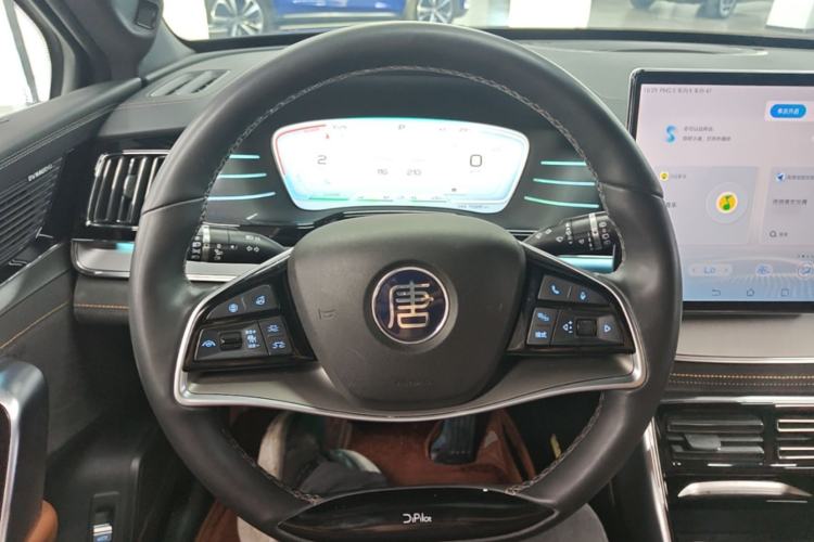 Used BYD Tang New Energy 2022 DM-p 215KM Four-Wheel Drive Flagship Model Steering Wheel