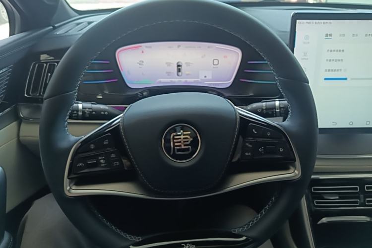 Used BYD Tang New Energy 2022 DM-p 215KM Four-Wheel Drive Flagship Model Steering Wheel