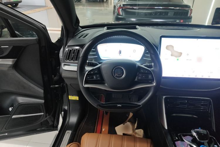Used BYD Tang New Energy 2022 DM-p 215KM Four-Wheel Drive Flagship Model Steering Wheel