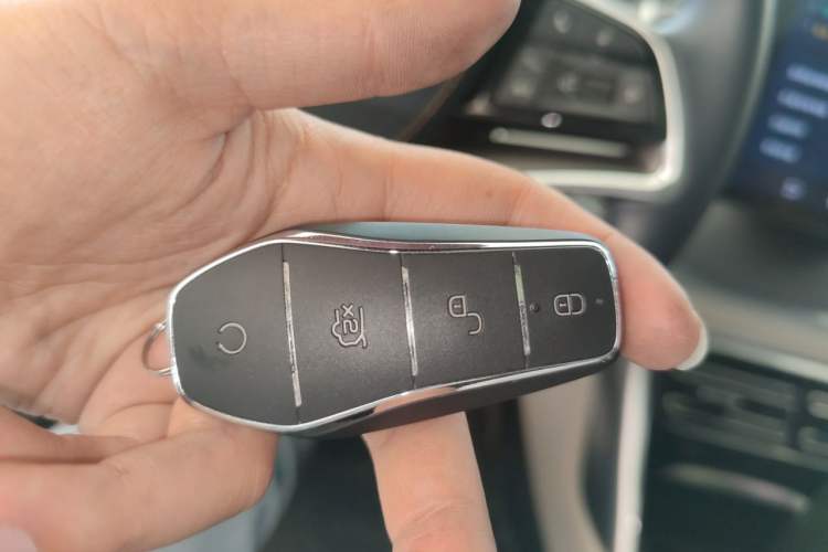Used BYD Tang New Energy 2022 DM-p 215 km All-Wheel-Drive Deluxe Model Vehicle Key
