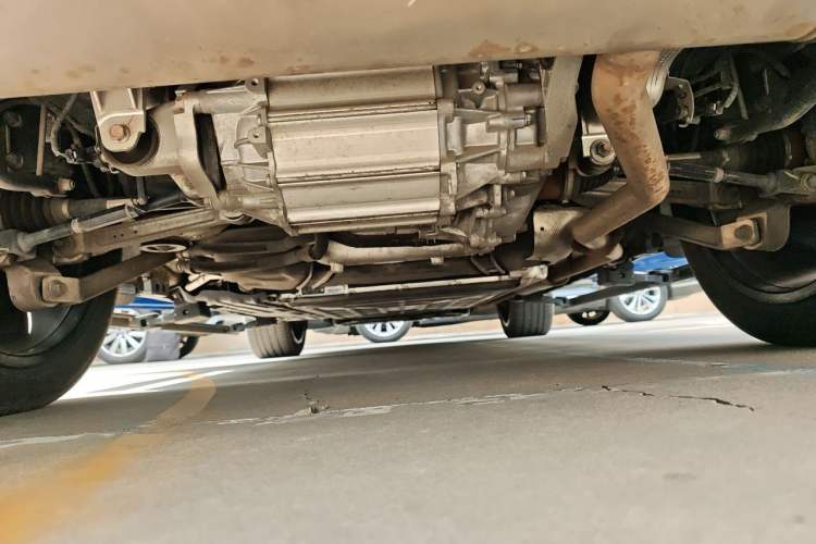 Used BYD Tang New Energy 2022 DM-p 215KM Four-Wheel Drive Flagship Model Chassis Rear