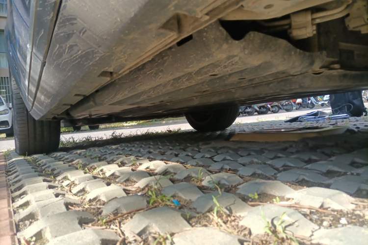 Used BYD Tang New Energy 2022 DM-p 215 km All-Wheel-Drive Deluxe Model Chassis Rear Left
