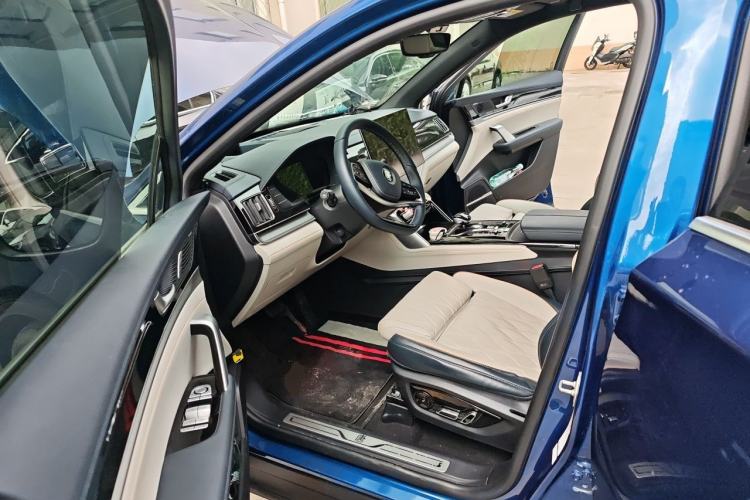 Used BYD Tang New Energy 2022 DM-p 215KM Four-Wheel Drive Flagship Model Driver Seat