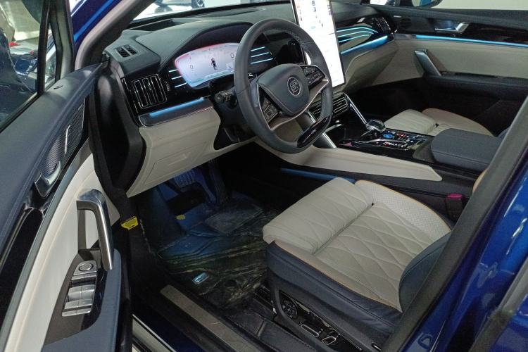 Used BYD Tang New Energy 2022 EV 635 km All-Wheel-Drive Flagship Model Driver Seat