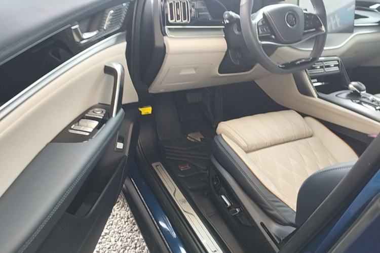 Used BYD Tang New Energy 2022 EV 635 km All-Wheel-Drive Flagship Model Driver Seat