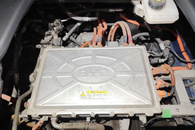 Used BYD Tang New Energy 2022 EV 635 km All-Wheel-Drive Flagship Model Engine Bay