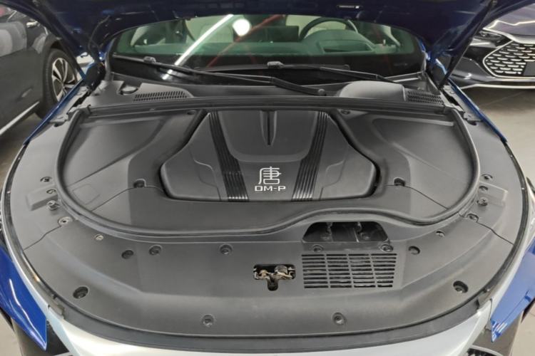 Used BYD Tang New Energy 2022 DM-p 215KM Four-Wheel Drive Flagship Model Engine Bay