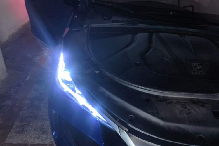 Used BYD Tang New Energy 2022 DM-p 215KM Four-Wheel Drive Flagship Model Engine Bay Right