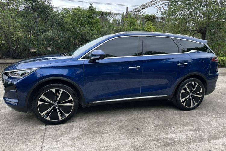 Used BYD Tang New Energy 2022 DM-p 215KM Four-Wheel Drive Flagship Model Exterior 13