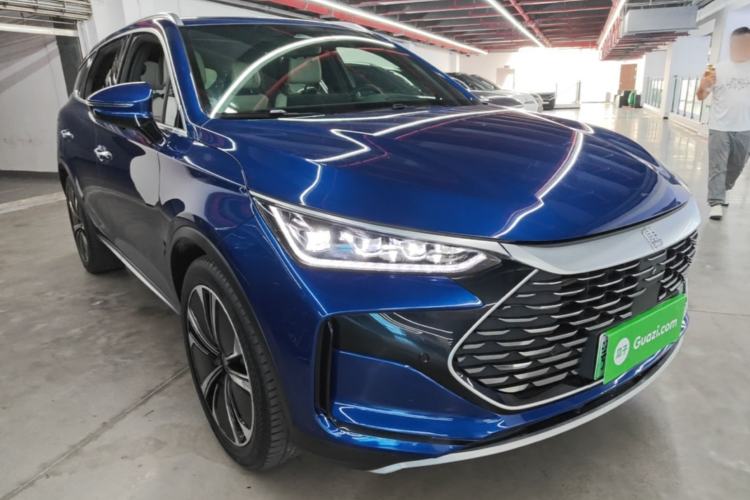 Used BYD Tang New Energy 2022 DM-p 215KM Four-Wheel Drive Flagship Model Front Right 45 Deg
