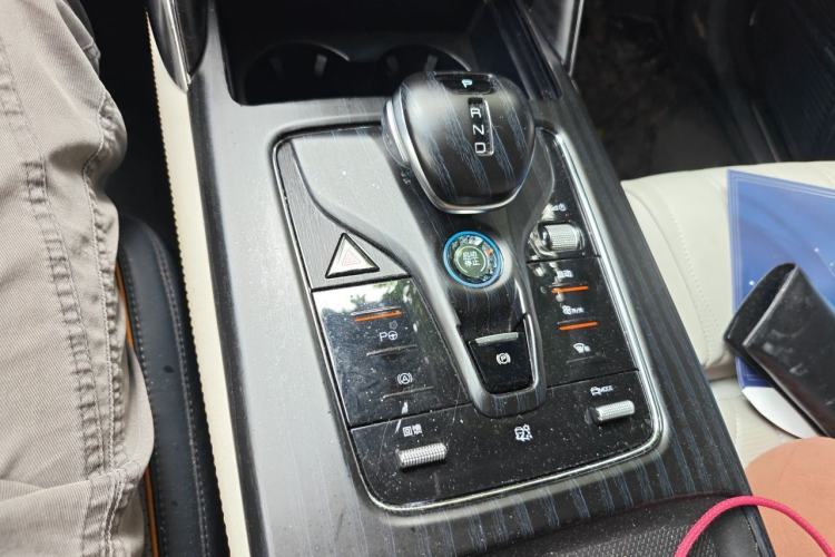 Used BYD Tang New Energy 2022 EV 635 km All-Wheel-Drive Flagship Model Gear Lever