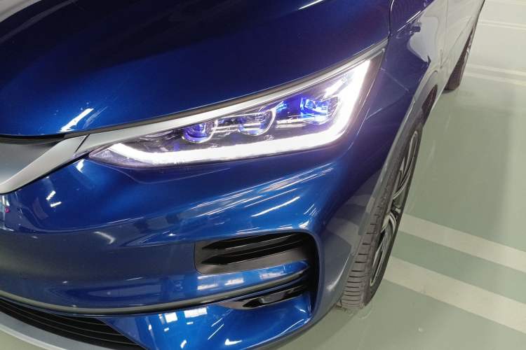 Used BYD Tang New Energy 2022 EV 635 km All-Wheel-Drive Flagship Model Left Front Headlight