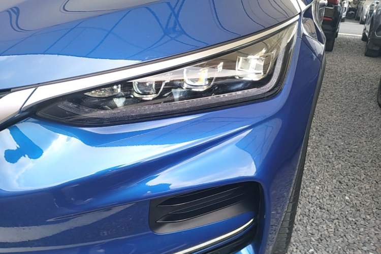 Used BYD Tang New Energy 2022 EV 635 km All-Wheel-Drive Flagship Model Left Front Headlight