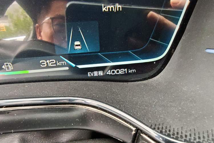 Used BYD Tang New Energy 2022 DM-p 215KM Four-Wheel Drive Flagship Model Odometer Close Up