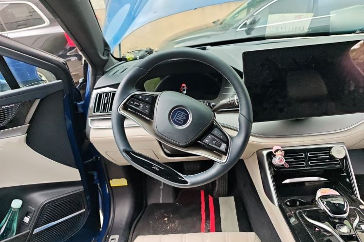 Used BYD Tang New Energy 2022 DM-p 215KM Four-Wheel Drive Flagship Model Steering Wheel