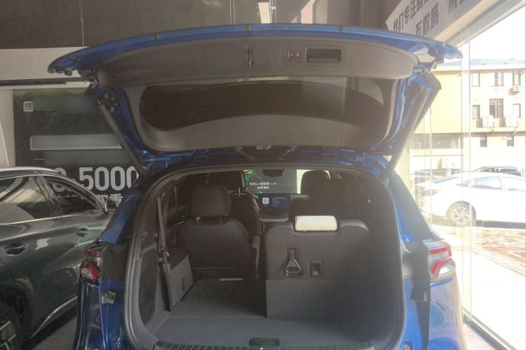 Used BYD Tang New Energy 2022 EV 635 km All-Wheel-Drive Flagship Model Trunk