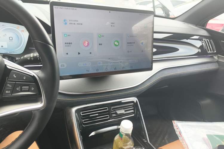 Used BYD Tang New Energy 2022 EV 635 km All-Wheel-Drive Flagship Model Audio And AC Panel