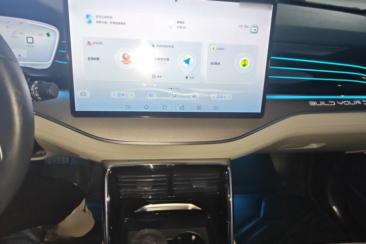 Used BYD Tang New Energy 2022 DM-p 215 km All-Wheel-Drive Deluxe Model Audio And AC Panel