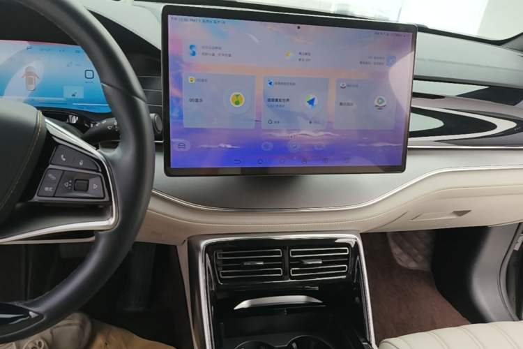 Used BYD Tang New Energy 2022 DM-p 215KM Four-Wheel Drive Flagship Model Audio And AC Panel