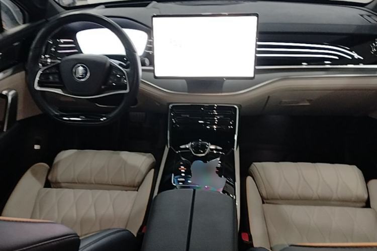 Used BYD Tang New Energy 2022 DM-p 215KM Four-Wheel Drive Flagship Model Center Console