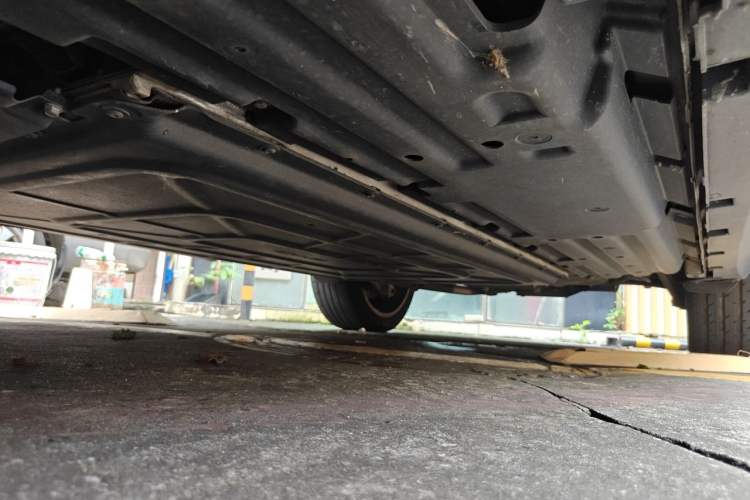 Used BYD Tang New Energy 2022 DM-p 215KM Four-Wheel Drive Flagship Model Chassis Front Left