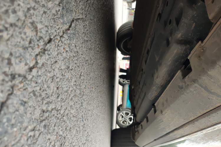 Used BYD Tang New Energy 2022 DM-p 215 km All-Wheel-Drive Deluxe Model Chassis Front Left