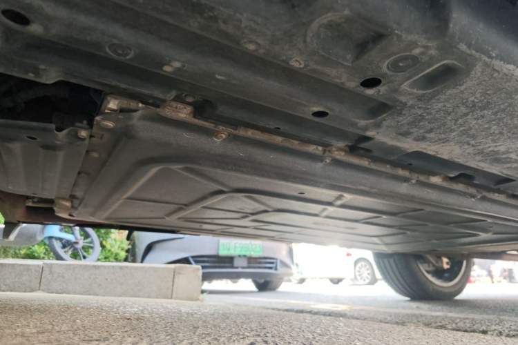 Used BYD Tang New Energy 2022 DM-p 215KM Four-Wheel Drive Flagship Model Chassis Front Left
