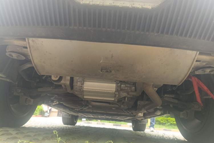 Used BYD Tang New Energy 2022 DM-p 215KM Four-Wheel Drive Flagship Model Chassis Rear