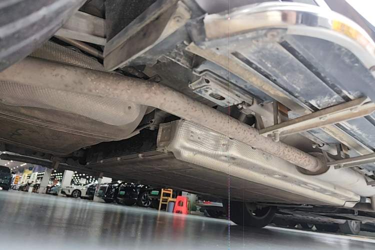 Used BYD Tang New Energy 2022 DM-i 252km Luxury Model Chassis Rear Right