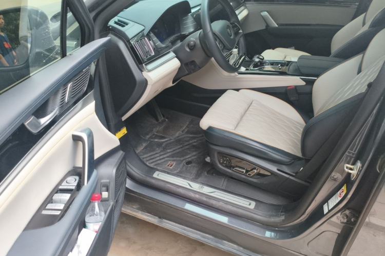 Used BYD Tang New Energy 2022 DM-p 215KM Four-Wheel Drive Flagship Model Driver Seat
