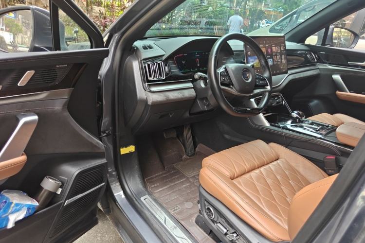 Used BYD Tang New Energy 2022 DM-p 215KM Four-Wheel Drive Flagship Model Driver Seat