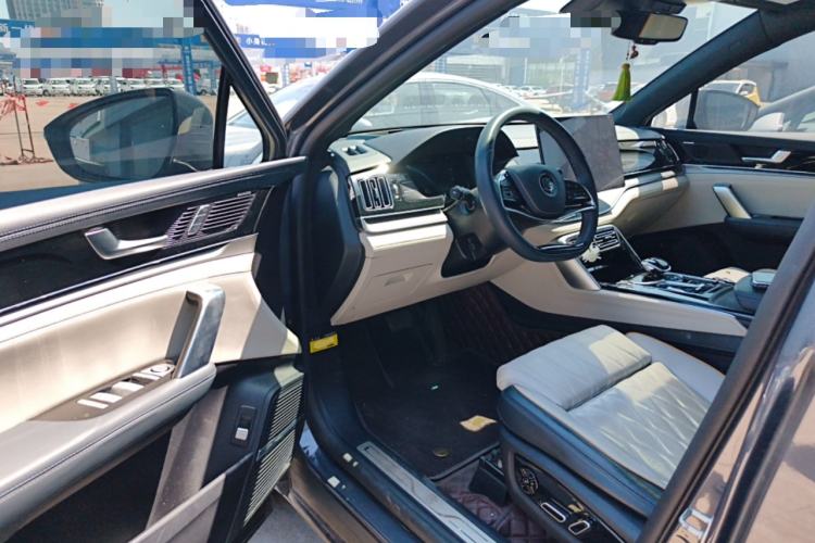 Used BYD Tang New Energy 2022 EV 635 km All-Wheel-Drive Flagship Model Driver Seat