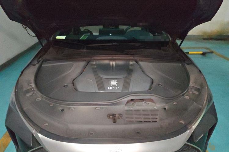Used BYD Tang New Energy 2022 DM-p 215KM Four-Wheel Drive Flagship Model Engine Bay
