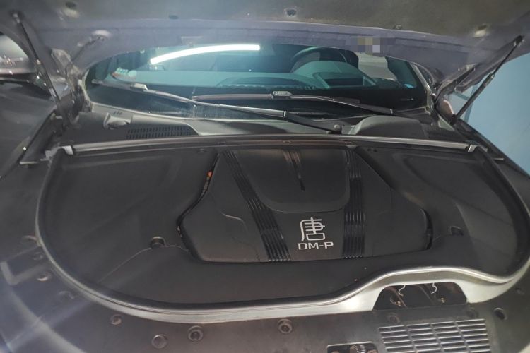 Used BYD Tang New Energy 2022 DM-p 215 km All-Wheel-Drive Deluxe Model Engine Bay